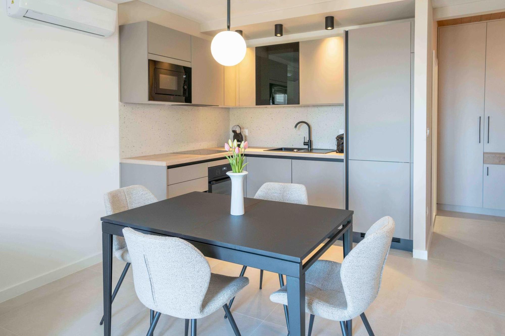 Sea View Apartment Gin 브렐라 외부 사진