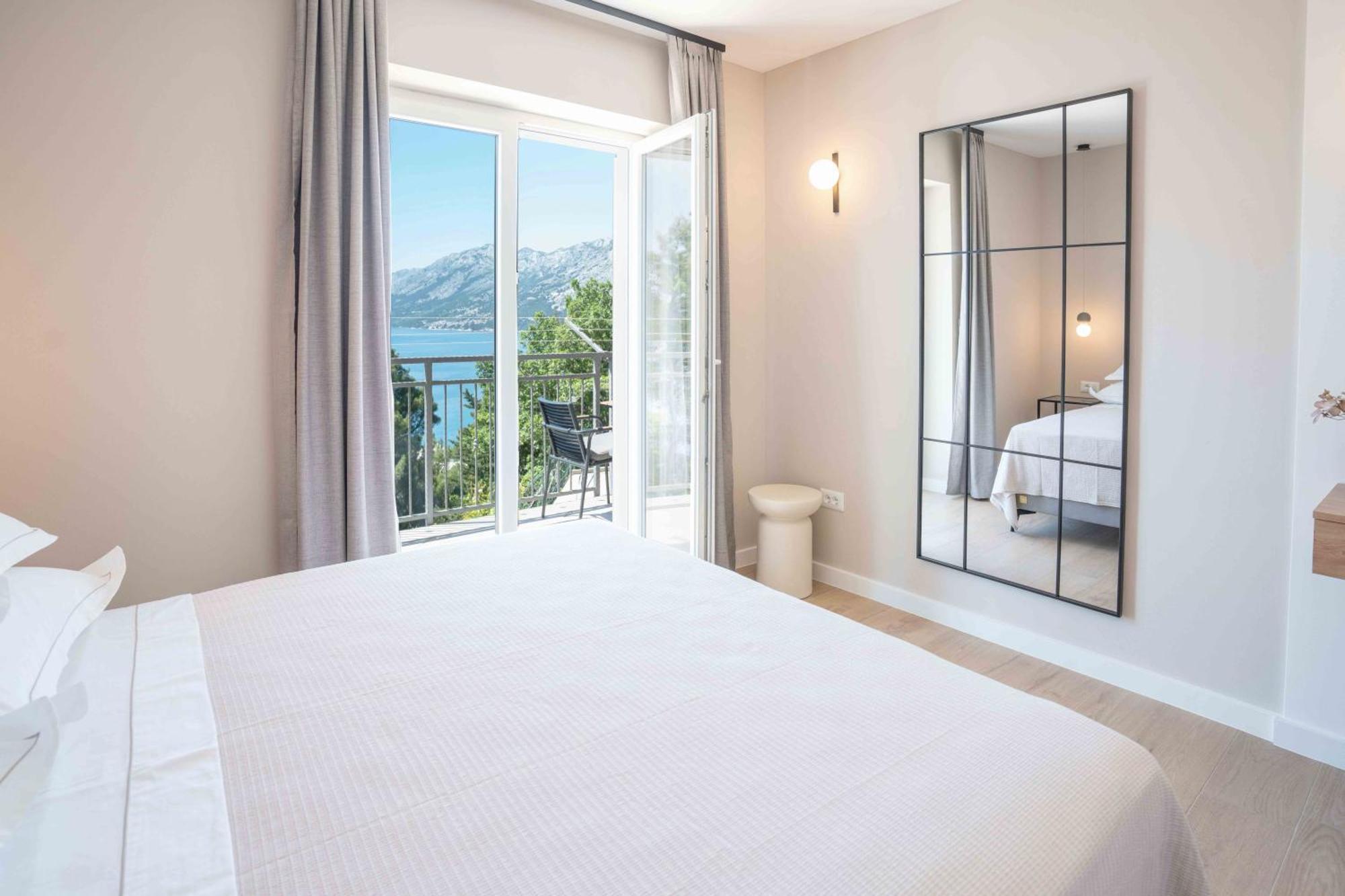 Sea View Apartment Gin 브렐라 외부 사진