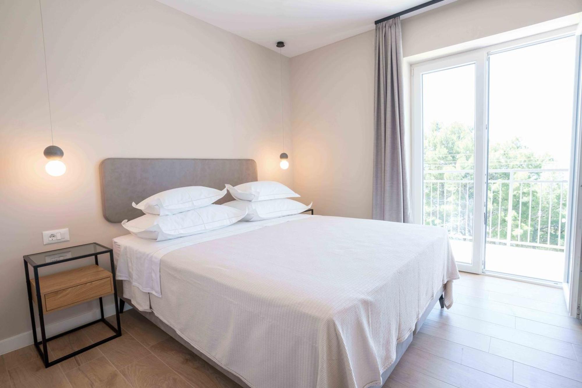 Sea View Apartment Gin 브렐라 외부 사진