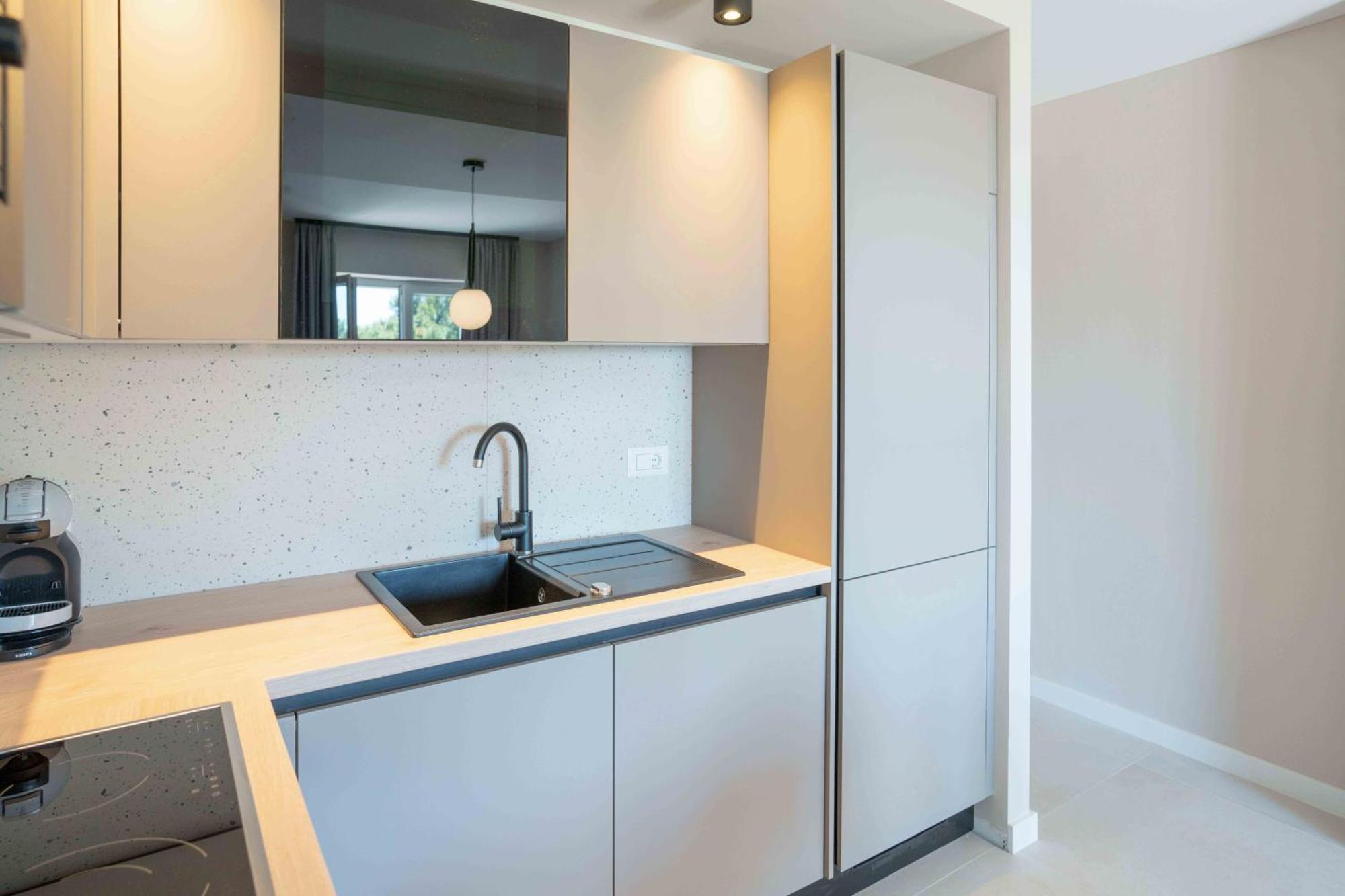 Sea View Apartment Gin 브렐라 외부 사진