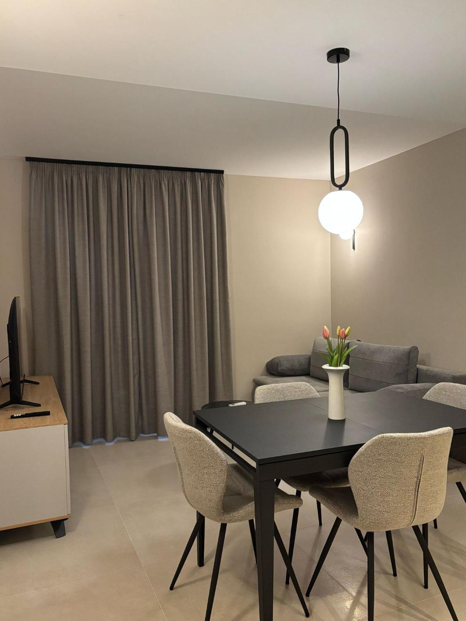 Sea View Apartment Gin 브렐라 외부 사진