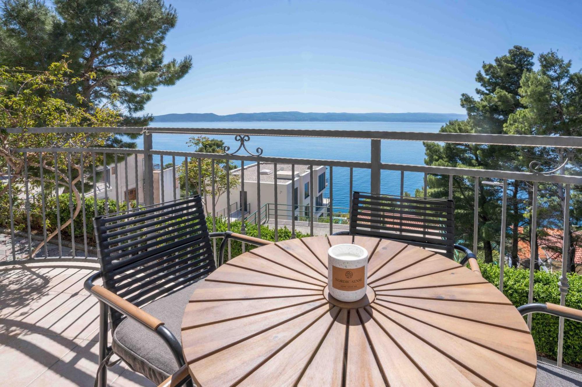Sea View Apartment Gin 브렐라 외부 사진