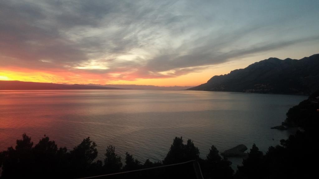 Sea View Apartment Gin 브렐라 외부 사진