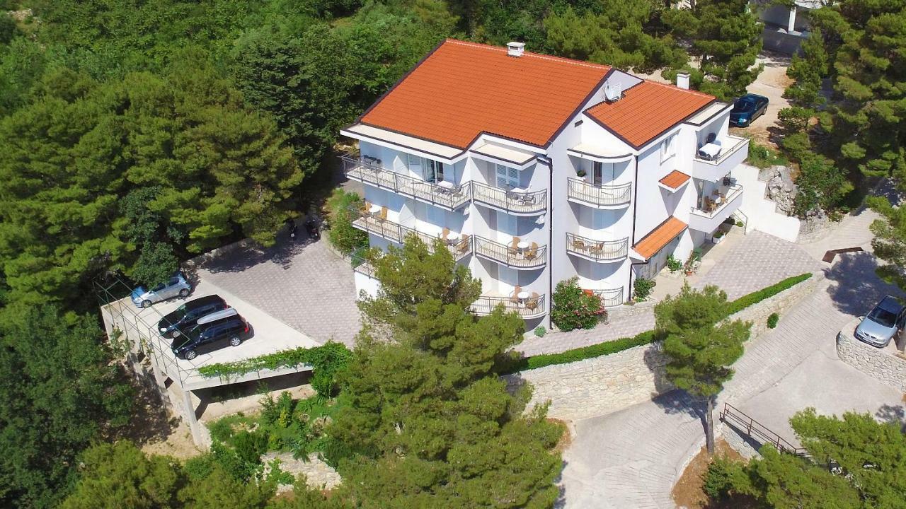 Sea View Apartment Gin 브렐라 외부 사진