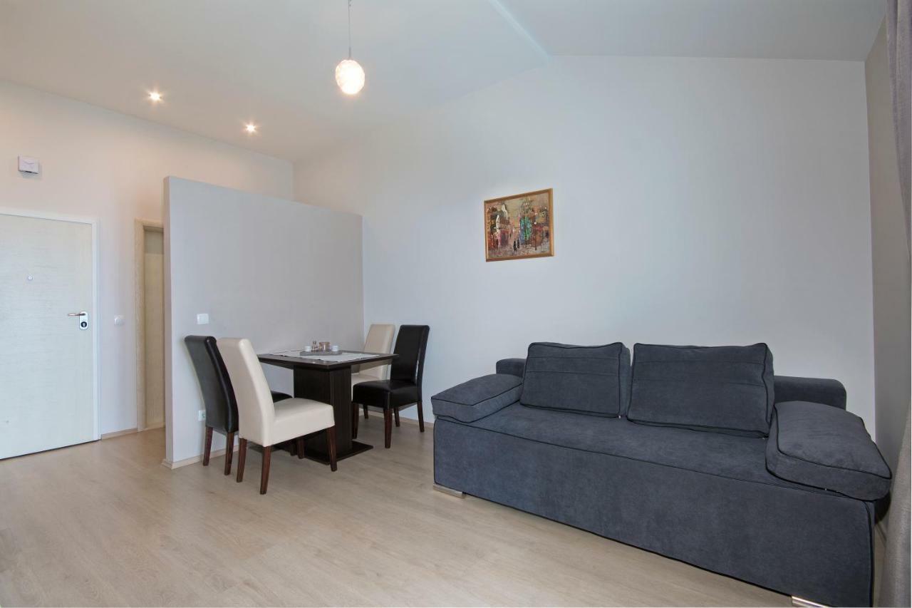 Sea View Apartment Gin 브렐라 외부 사진