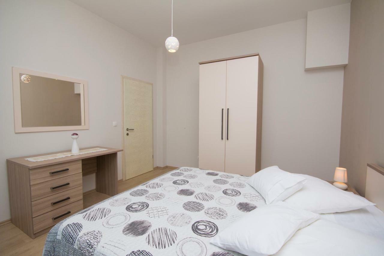 Sea View Apartment Gin 브렐라 외부 사진