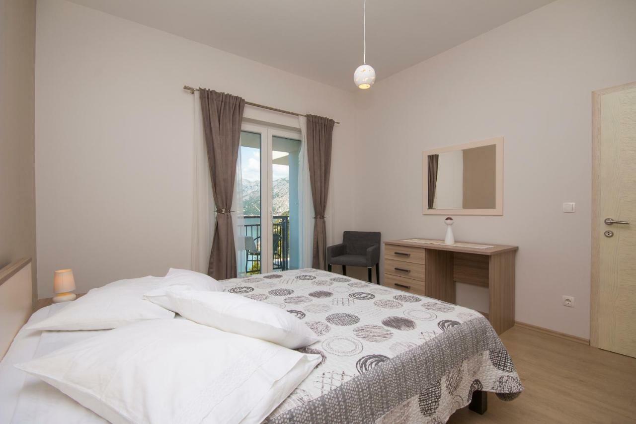 Sea View Apartment Gin 브렐라 외부 사진