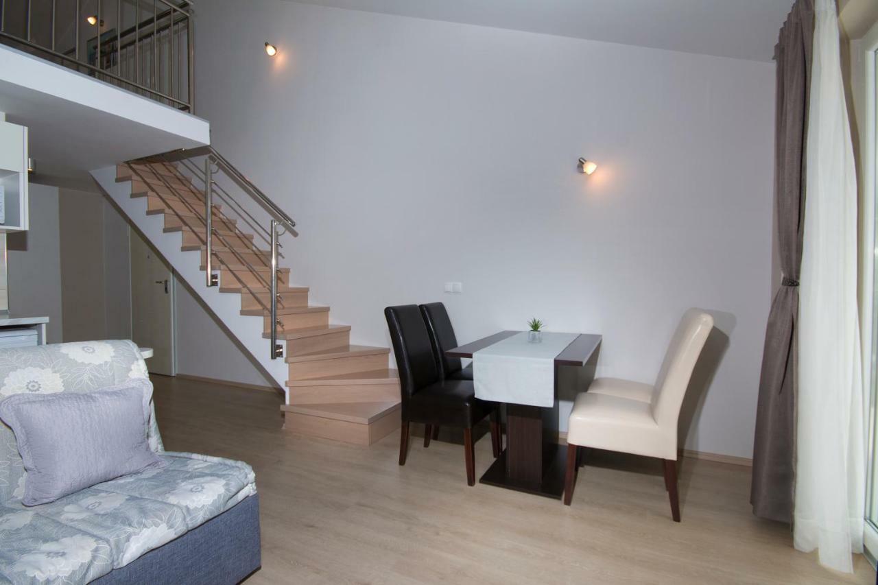 Sea View Apartment Gin 브렐라 외부 사진